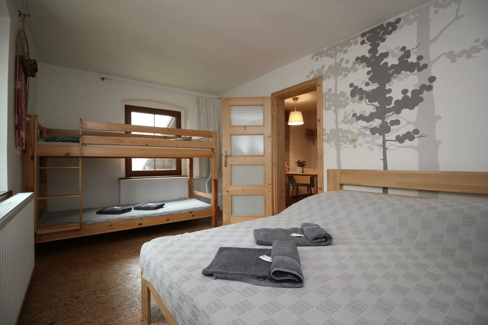 Apartmán Marzebill – ložnice s palandou